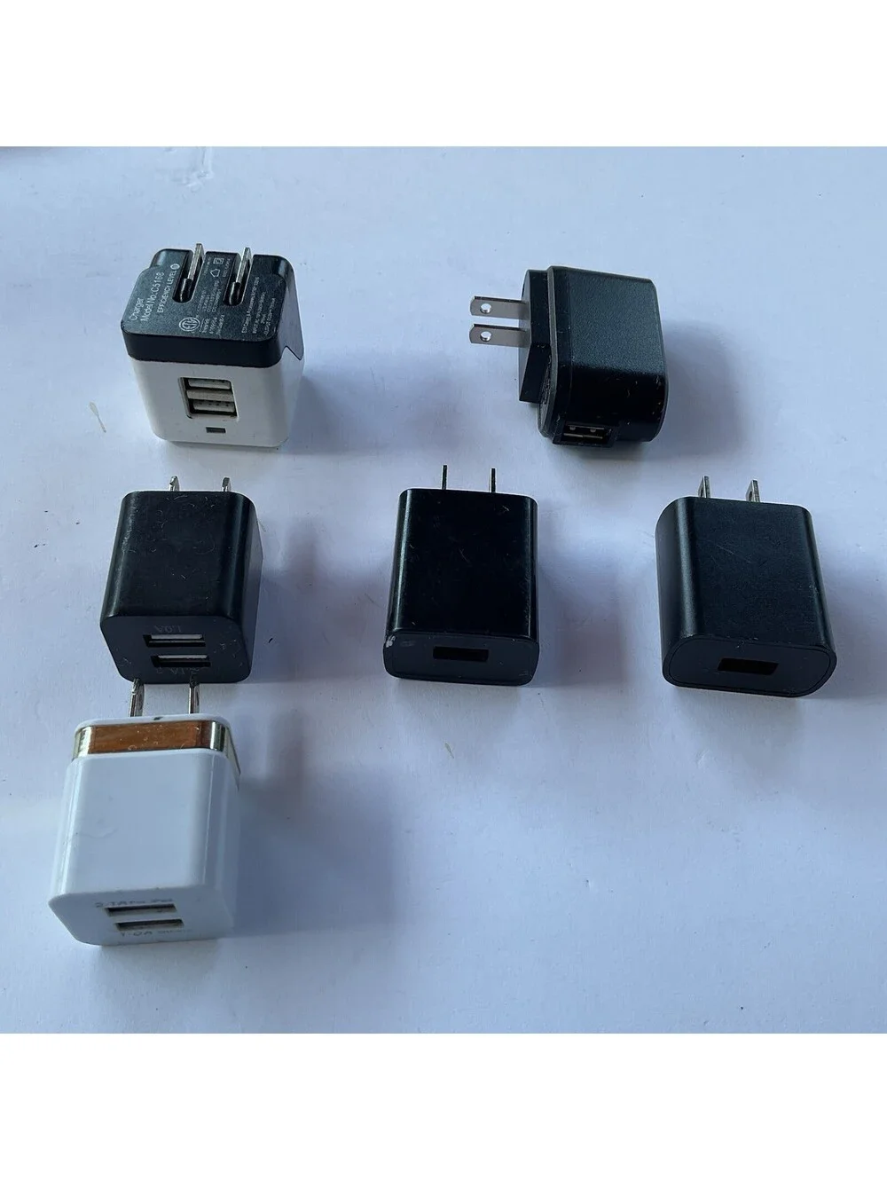 lot of 6 USB  wall chargers